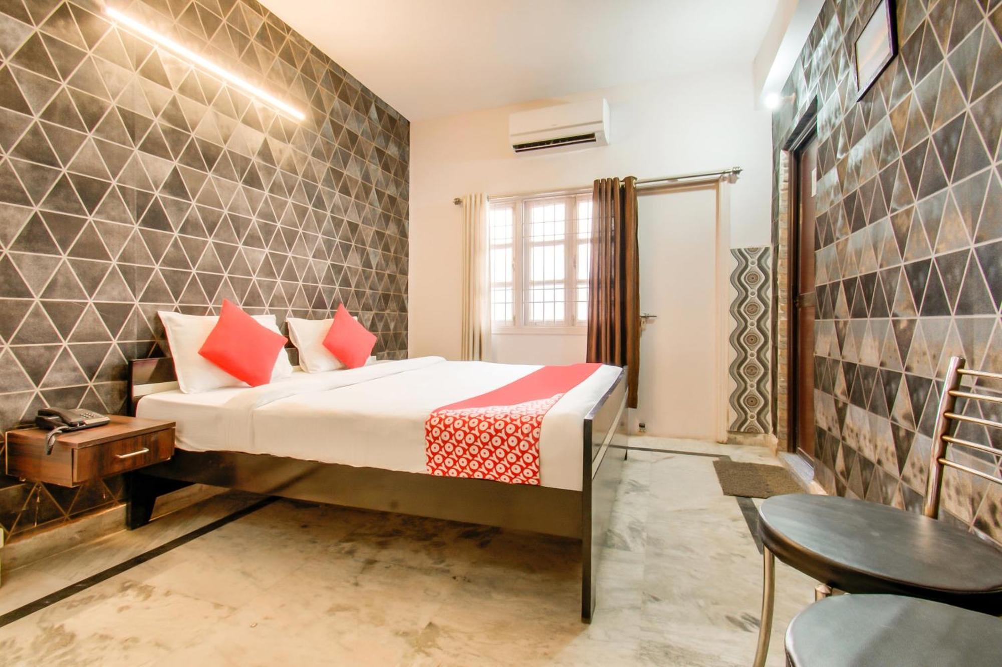 Hotel O Kamini Патна Экстерьер фото